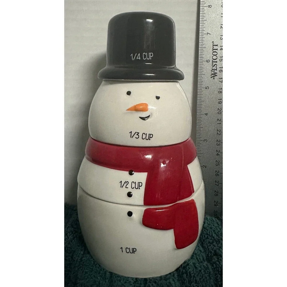 VTG Newclassic Christmas Ceramic Snowman Stackable Set of 4 Measuring Cups